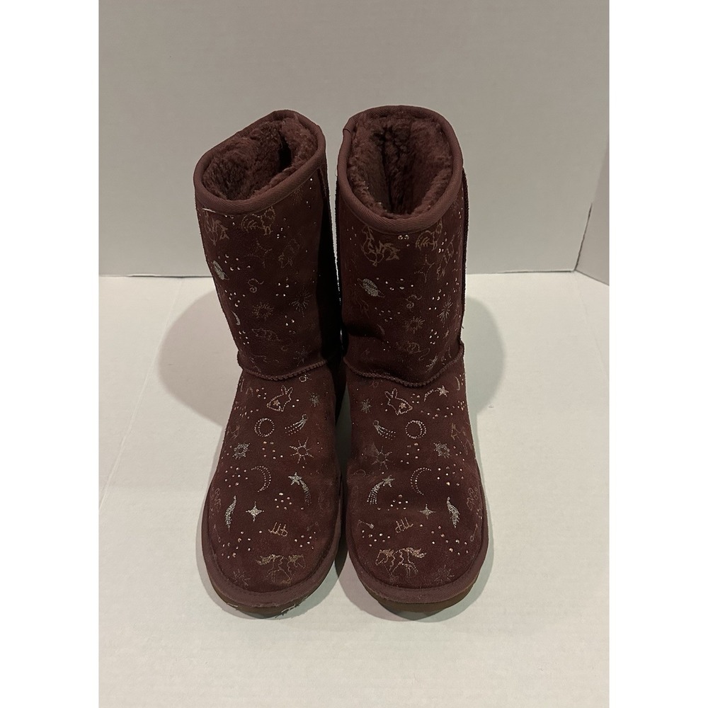 Ugg Classic Zodiac Short Boots Wild Grape Women's Size 11